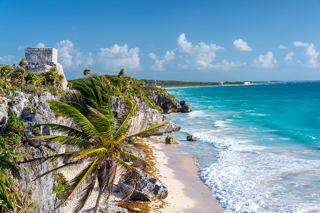 What are the Best Luxury Hotels in Cancun?